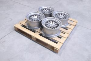 Japan Racing Complete Sets wheels